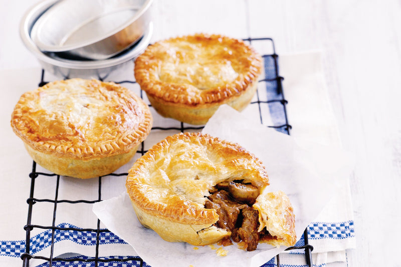 Chunky beef pies 6 pack